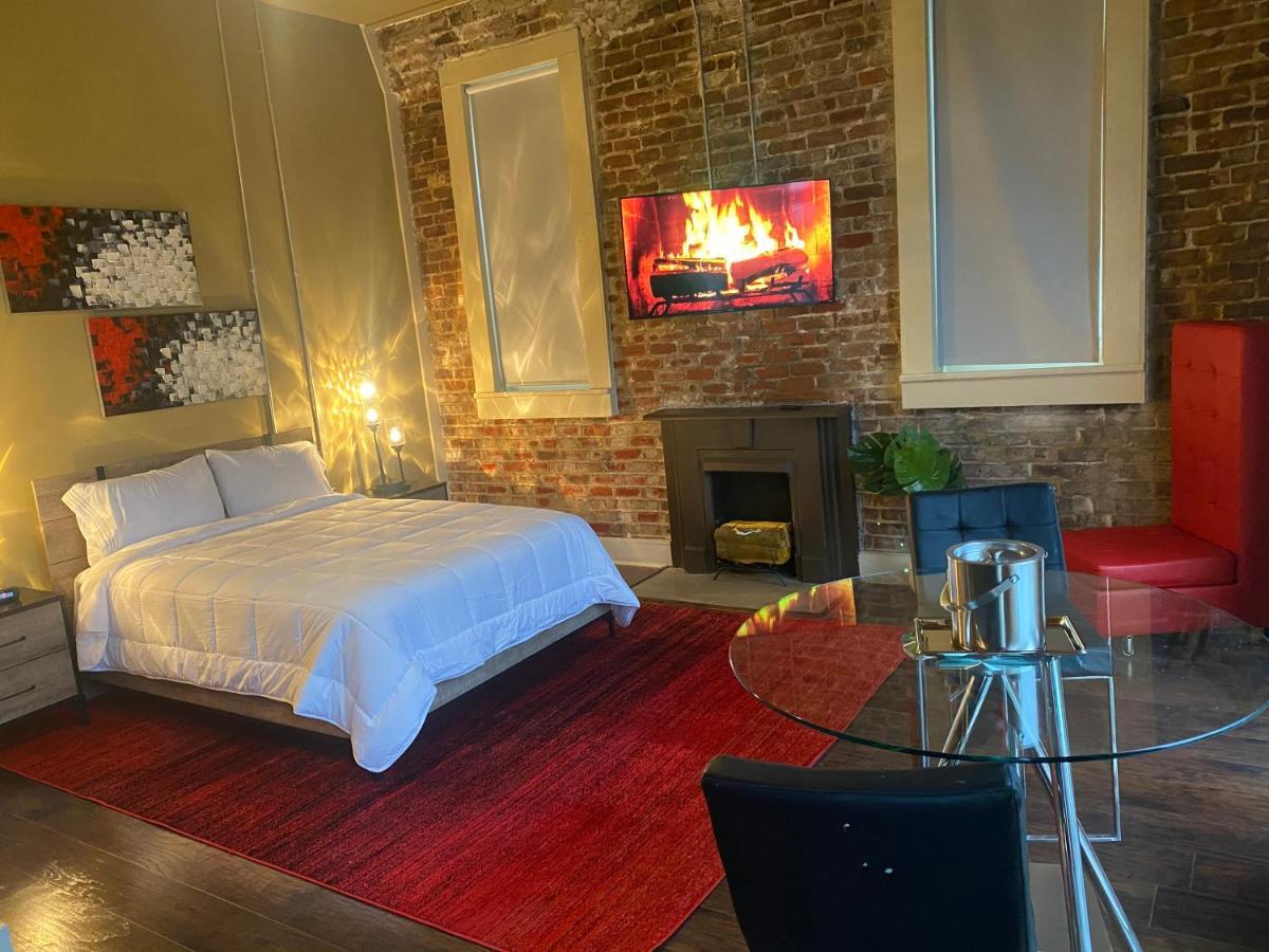The Skylight Hotel Гринвилл Экстерьер фото
