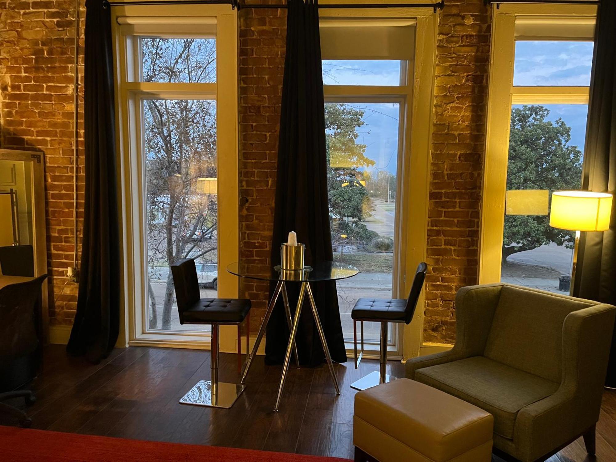 The Skylight Hotel Гринвилл Экстерьер фото
